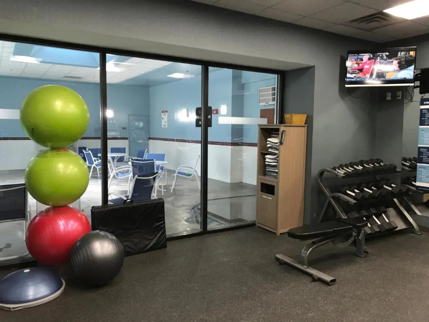 Four Points by Sheraton Boston Logan Airport Revere