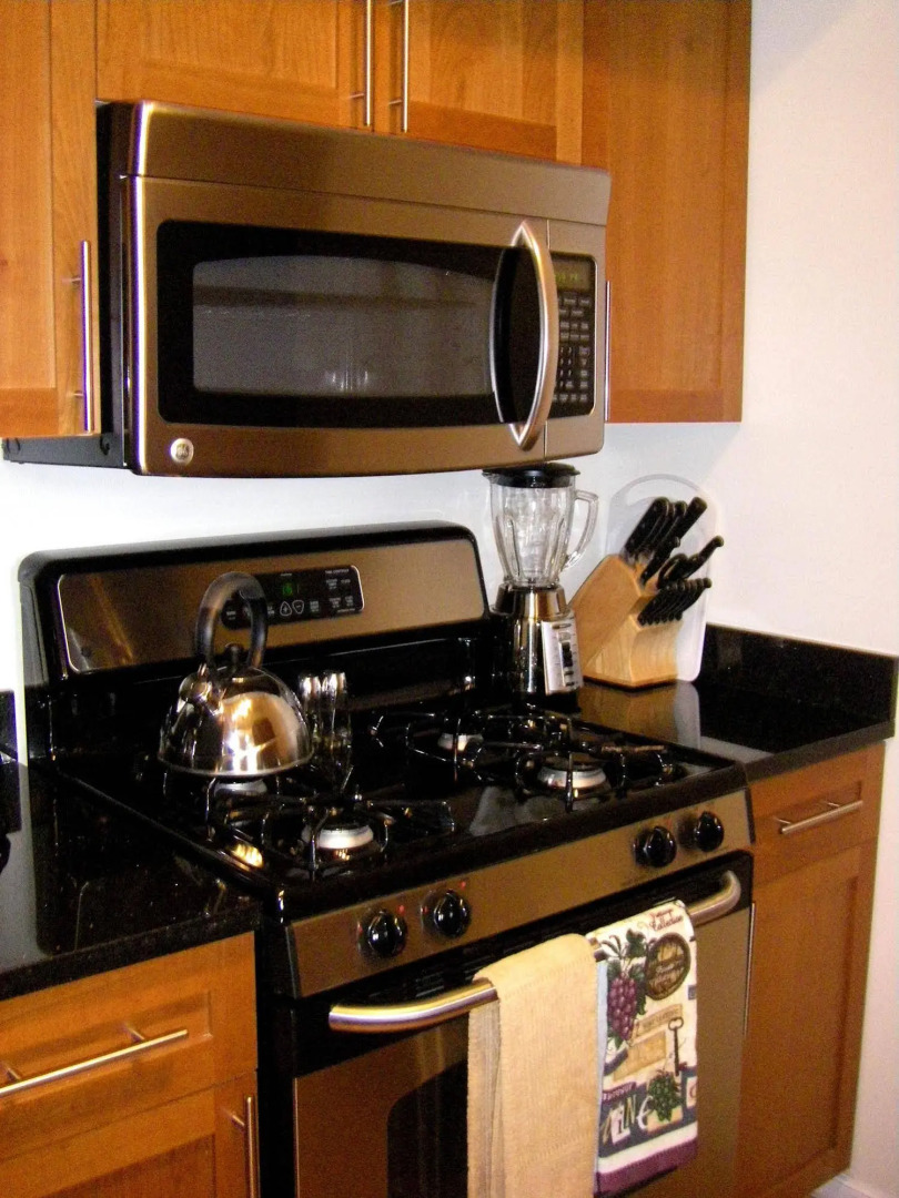 Gramercy by Executive Apartments