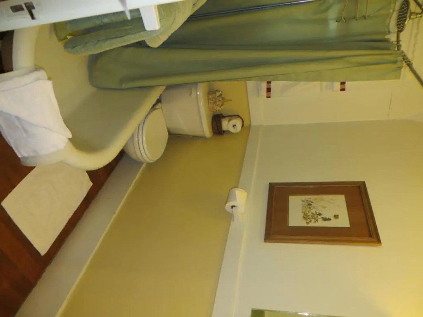 Tahoma Meadows B&B Cottages