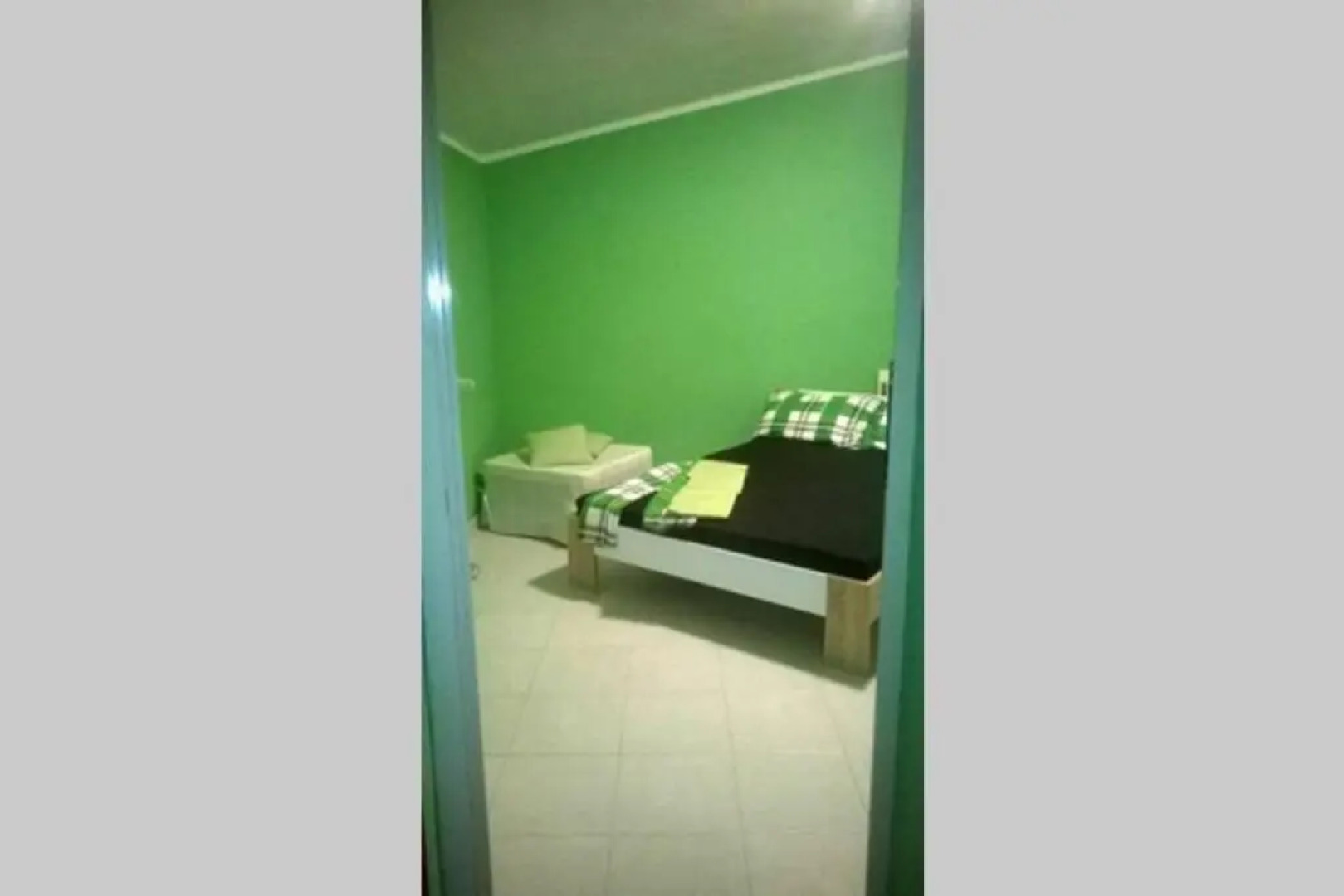 Loft mansardato con giardino e piscina/ loft with garden and swimming pool