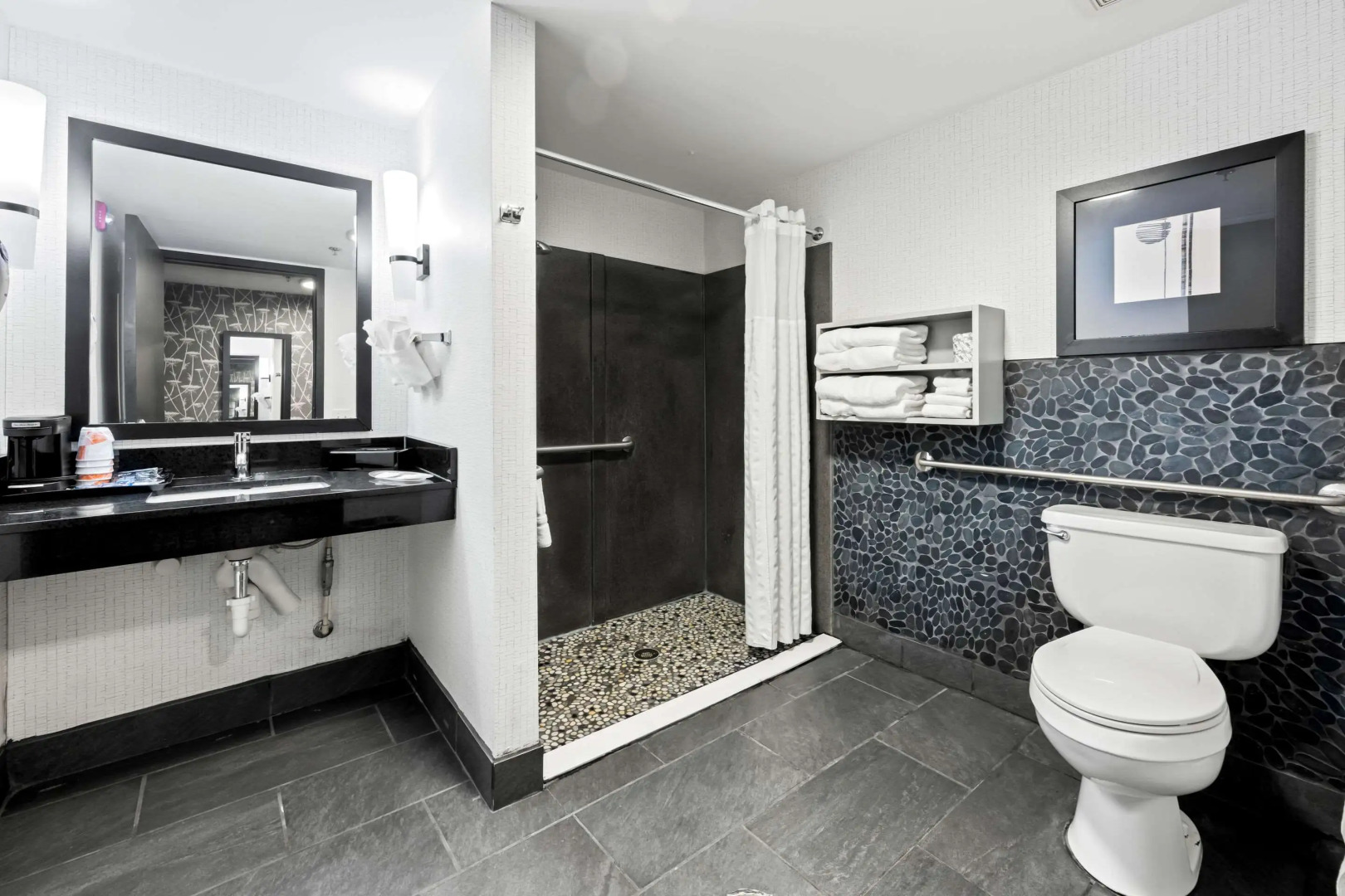 Comfort Suites Williamsburg Historic Area