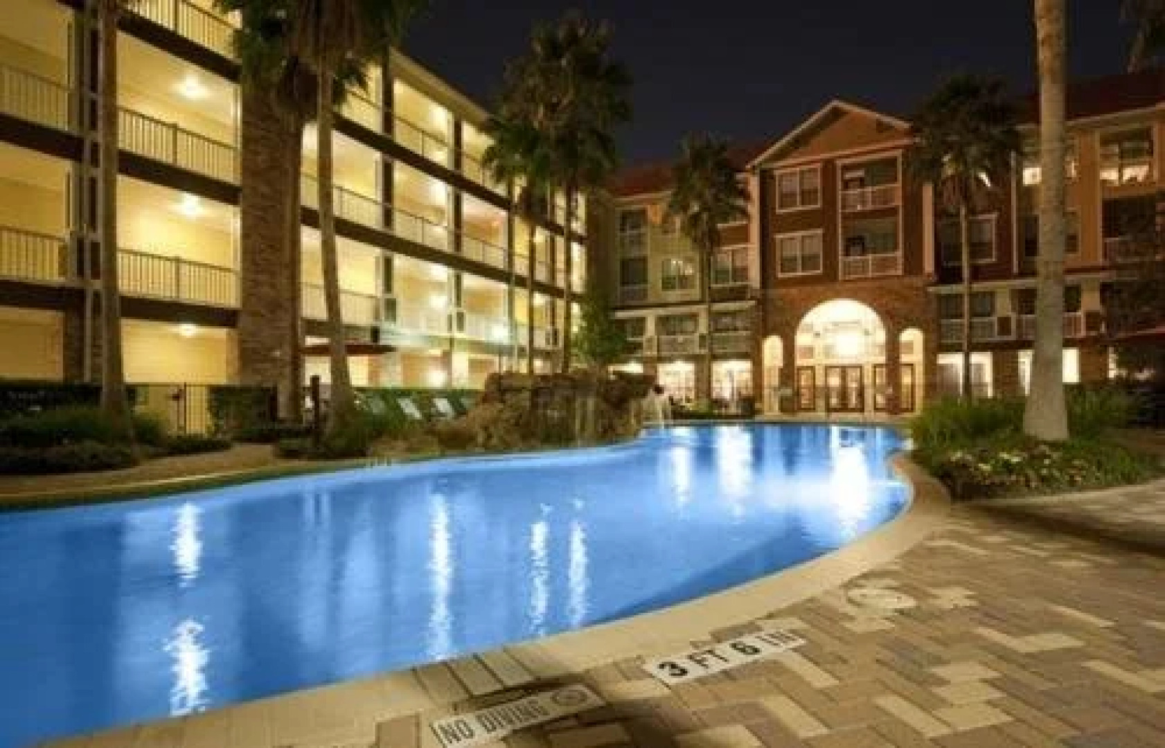 Resort Style Apt/Homes