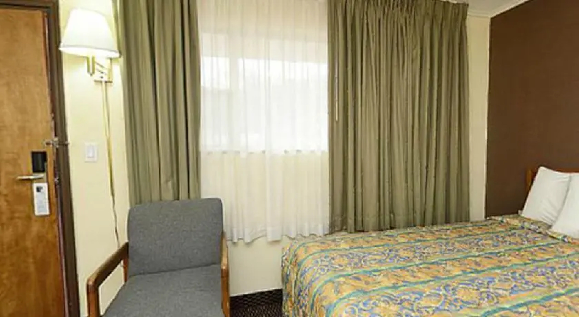 Americas Best Value Inn Hannibal