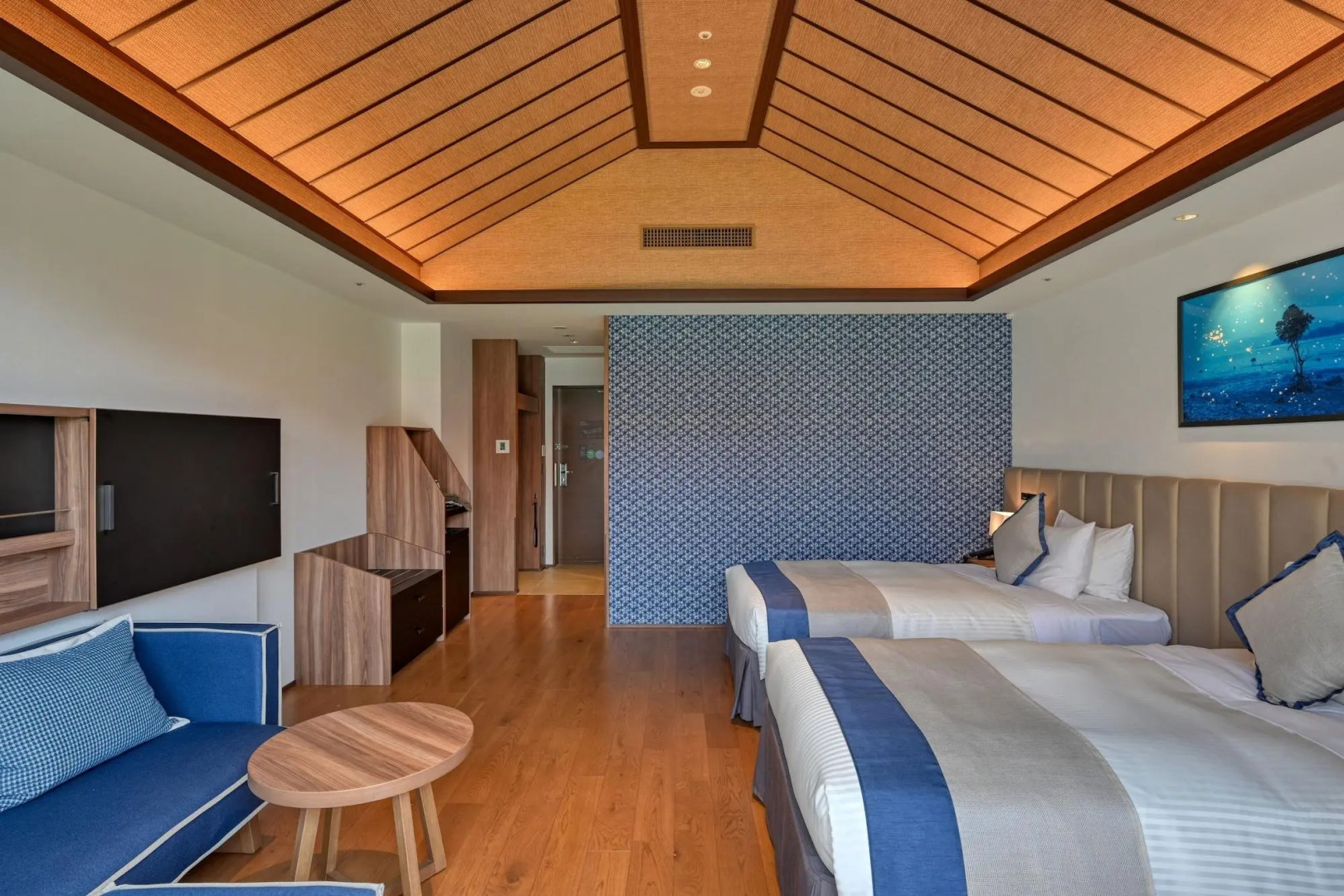 Fusaki Beach Resort Hotel & Villas