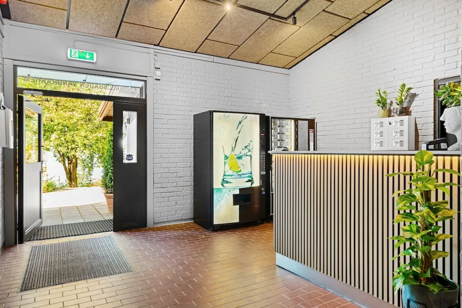 Kallhällsbaden Vandrarhem - Hostel