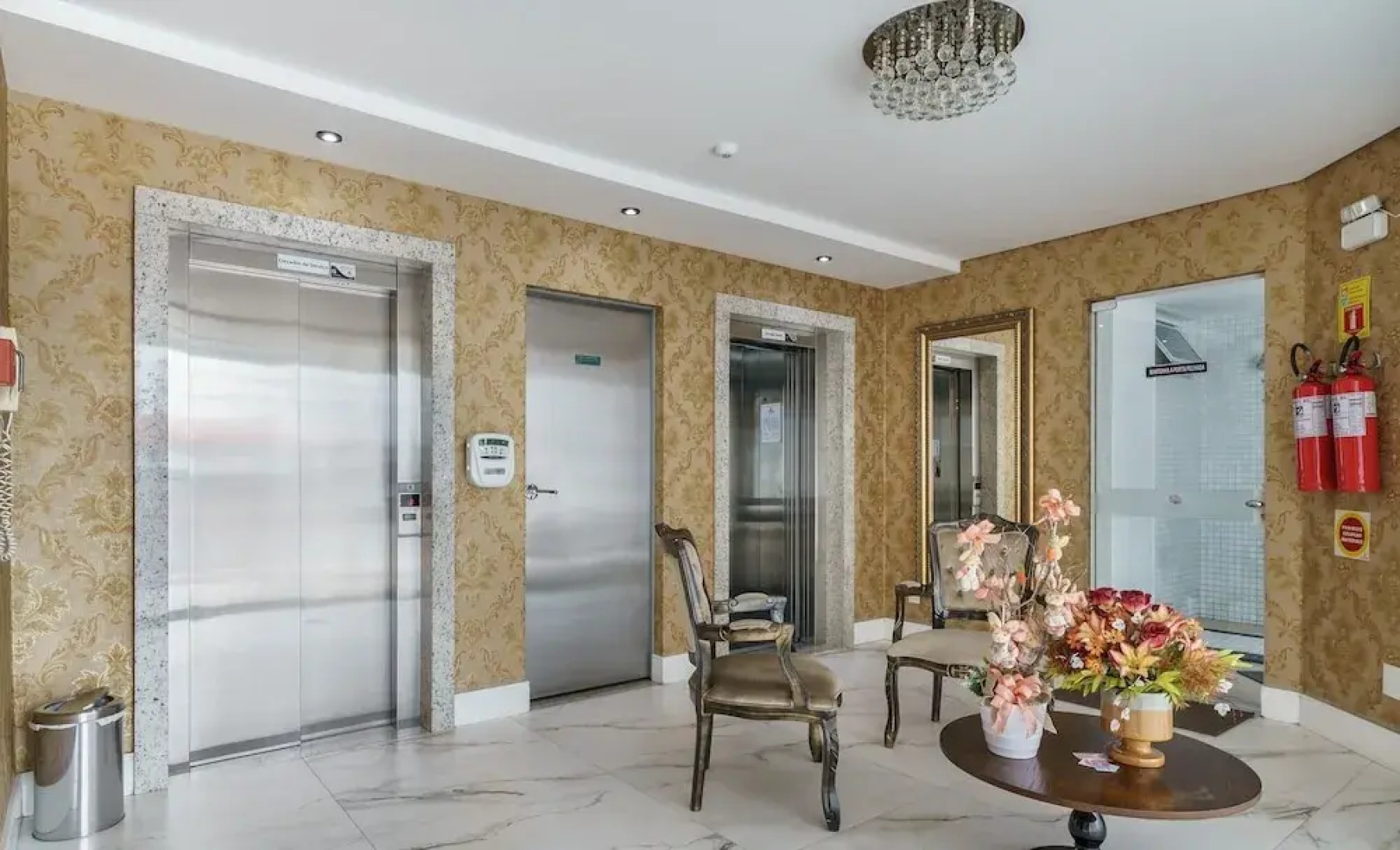 Seaview Apt Condo w/ Pool & BBQ Vce1102