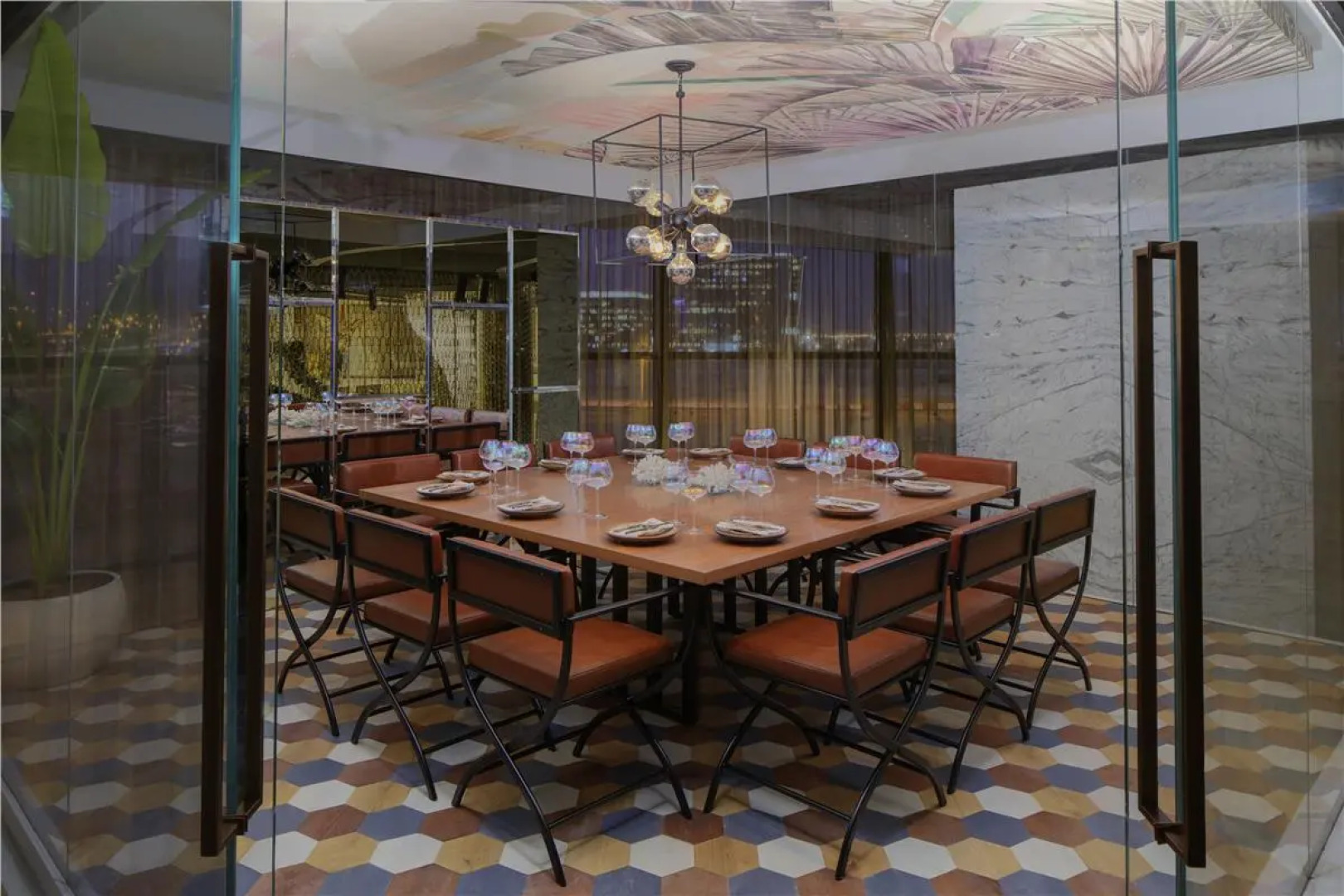 Paramount Hotel Dubai