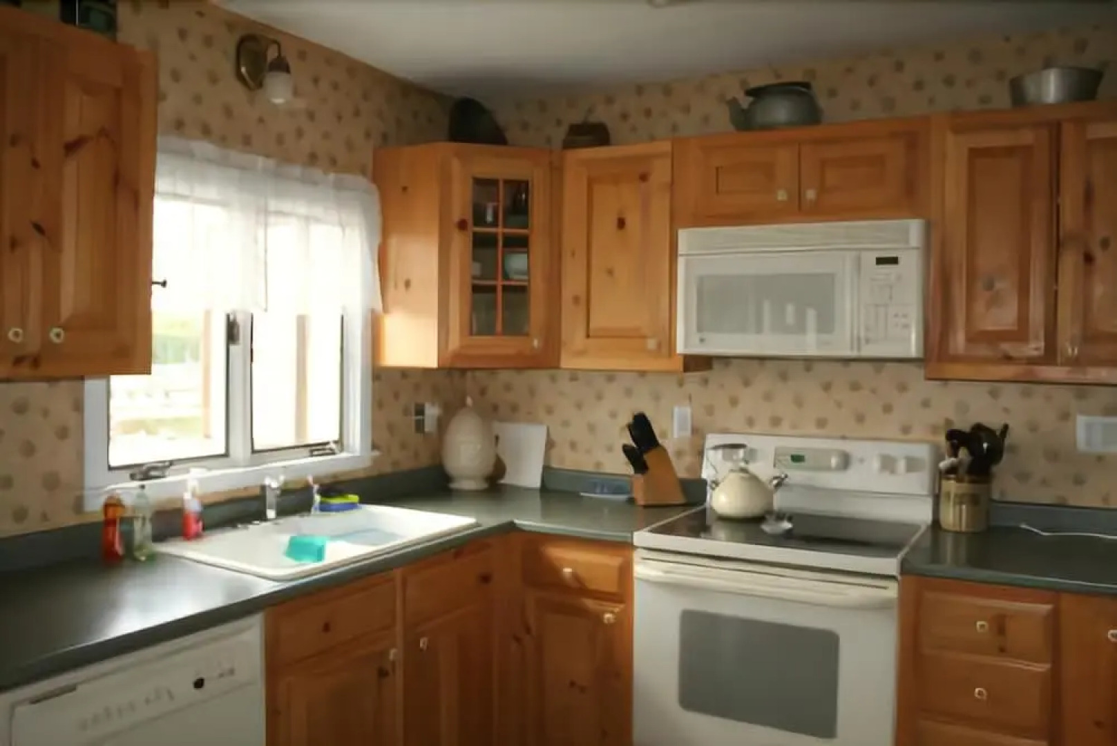 Harbor Heights - Five Bedroom Home