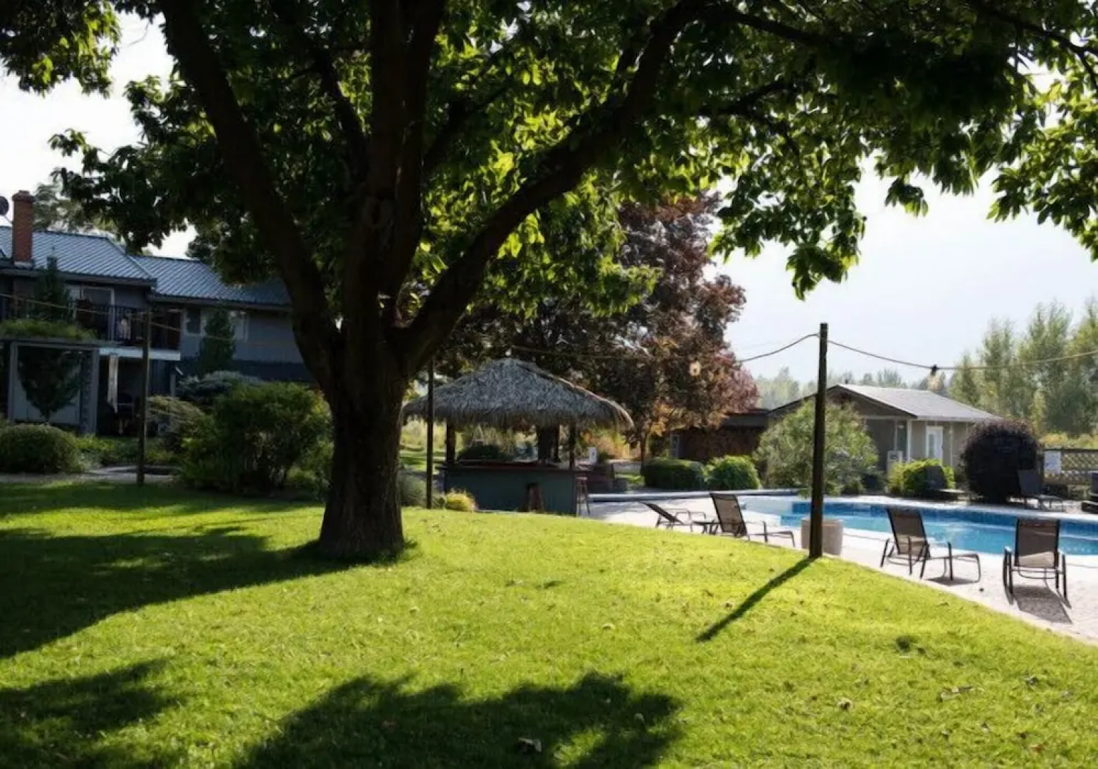 Similkameen Wild Resort & Winery