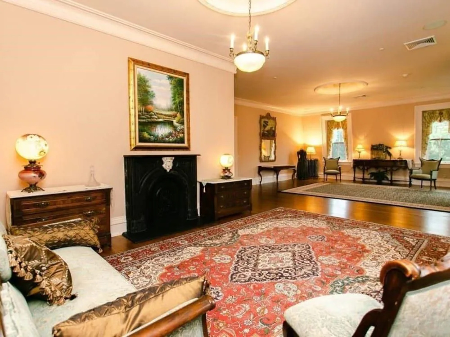 Silas W Robbins House Bed & Breakfast