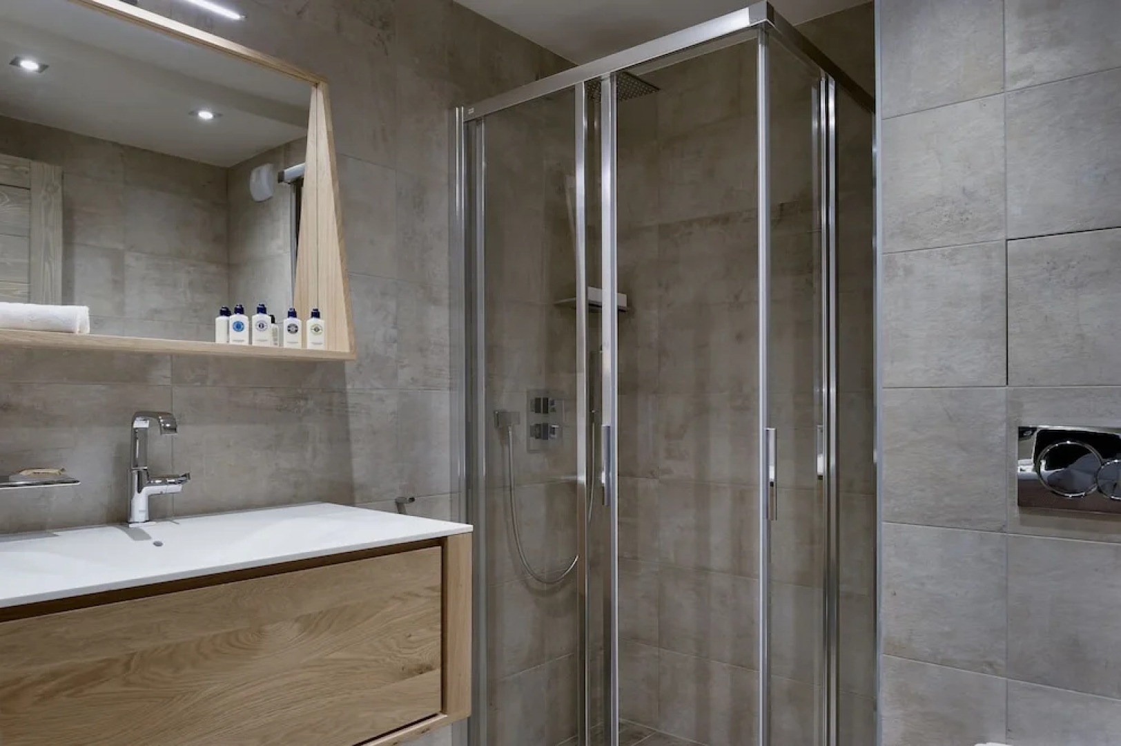 Le C Residence Penthouse T4 A09