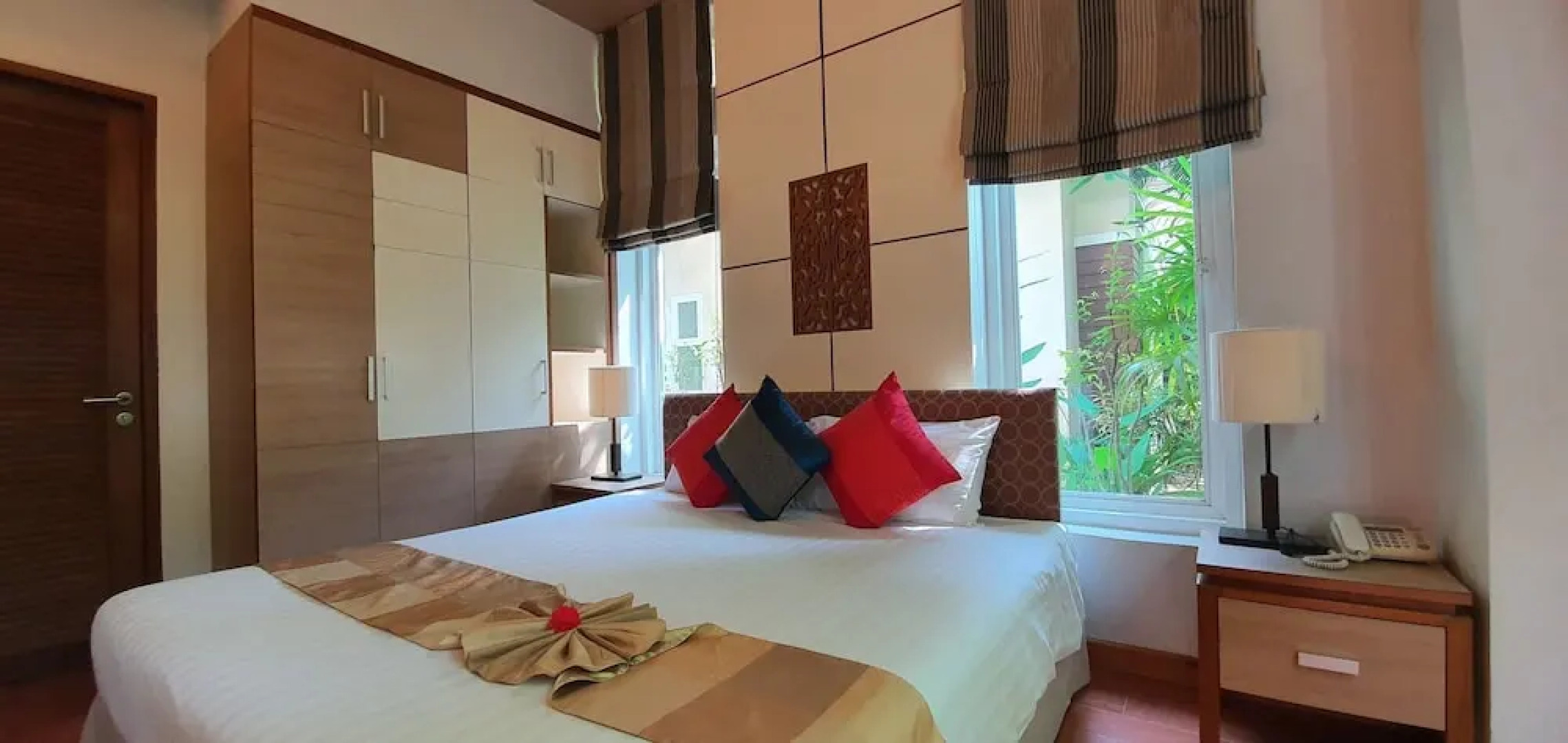 Tachawan Resort & Restaurant