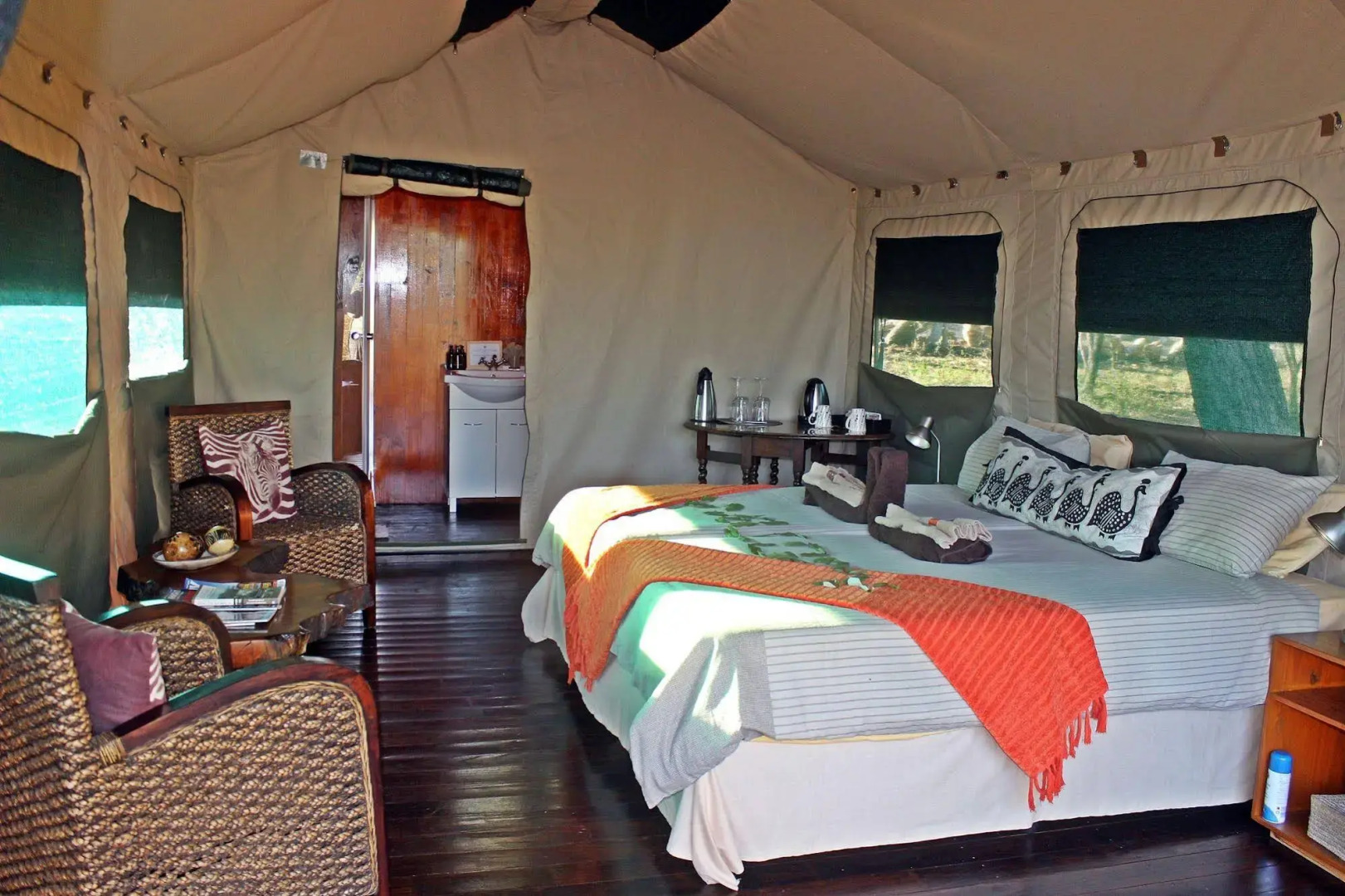 Roamers Rest Safari Lodge
