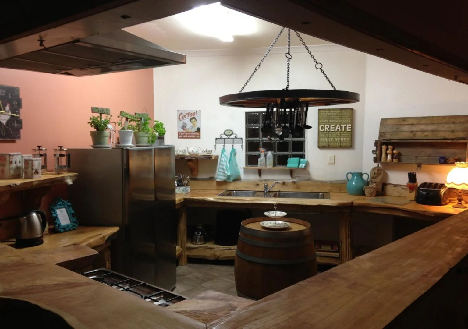 Snowy Waters Lodge & Tours