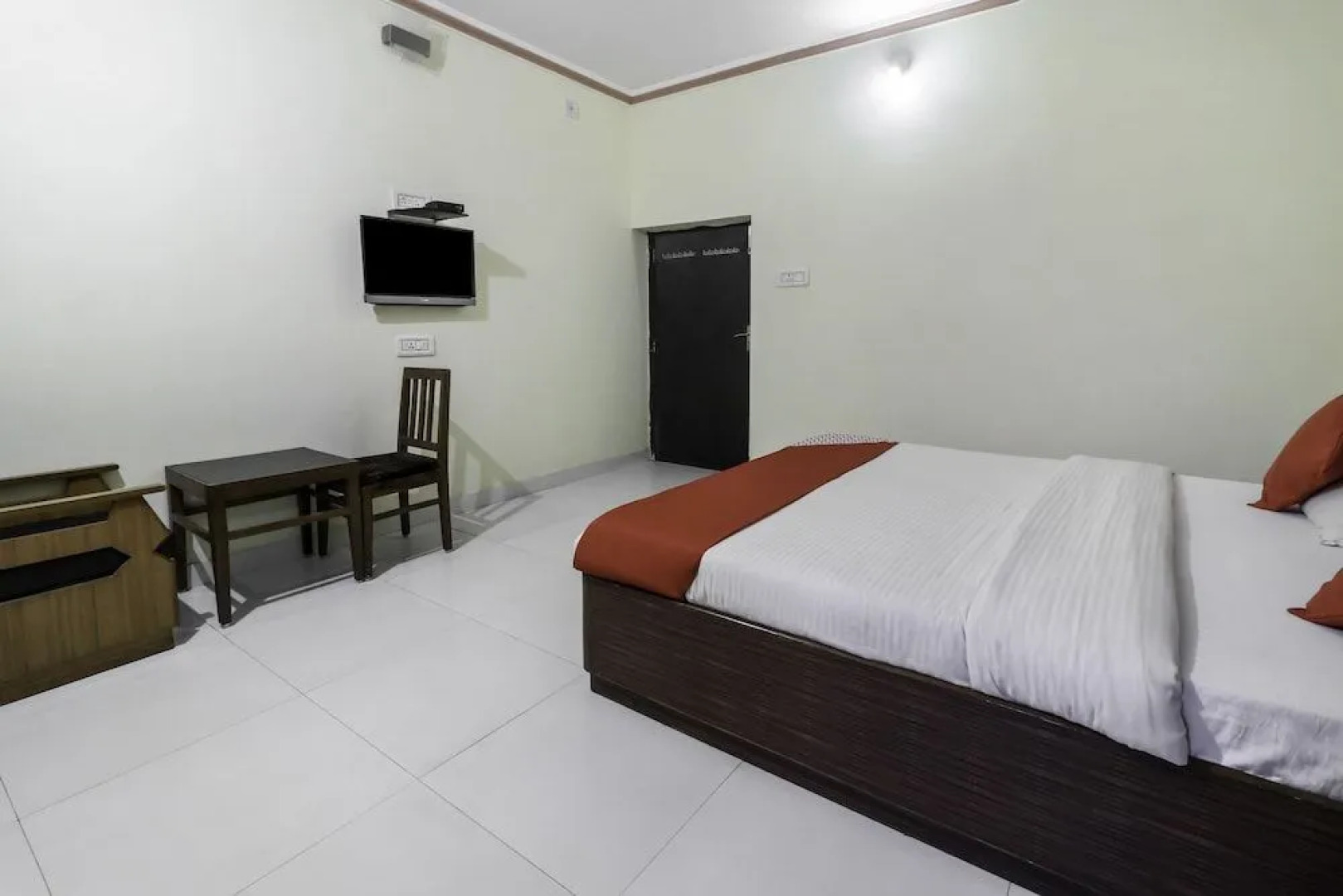 OYO 29089 Hotel Shiv Villas