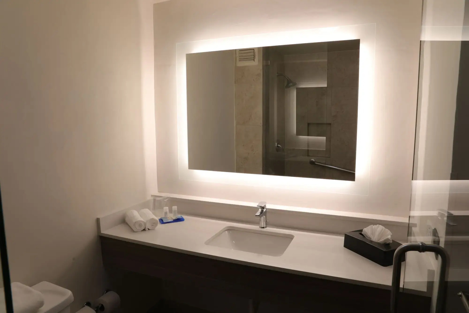 Holiday Inn Express Piedras Negras by IHG