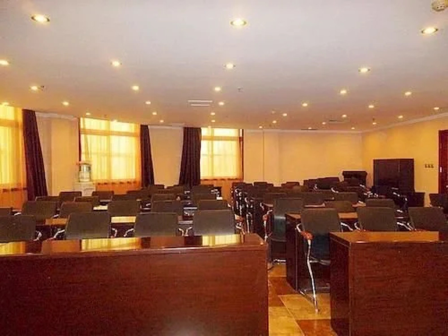 Baoding Tengda Hotel