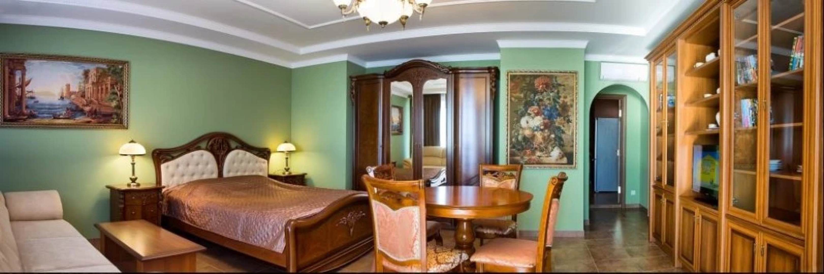 Апартаменты Фамилия