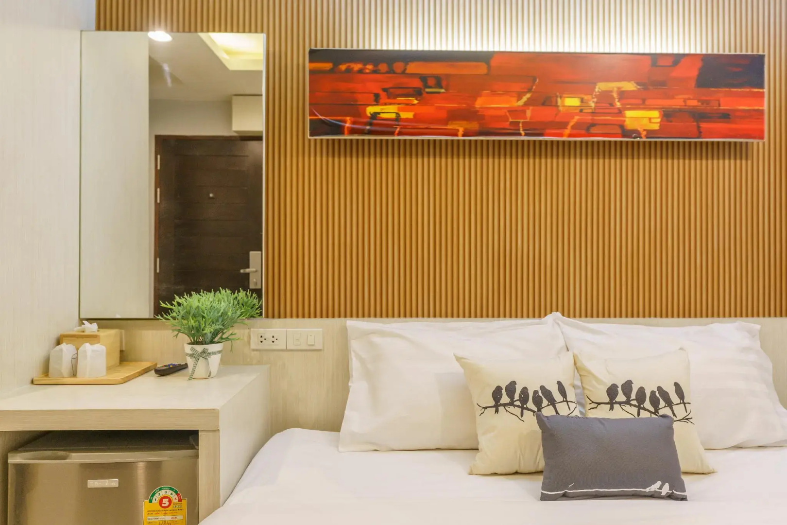 De Lux Bangkok Hotel