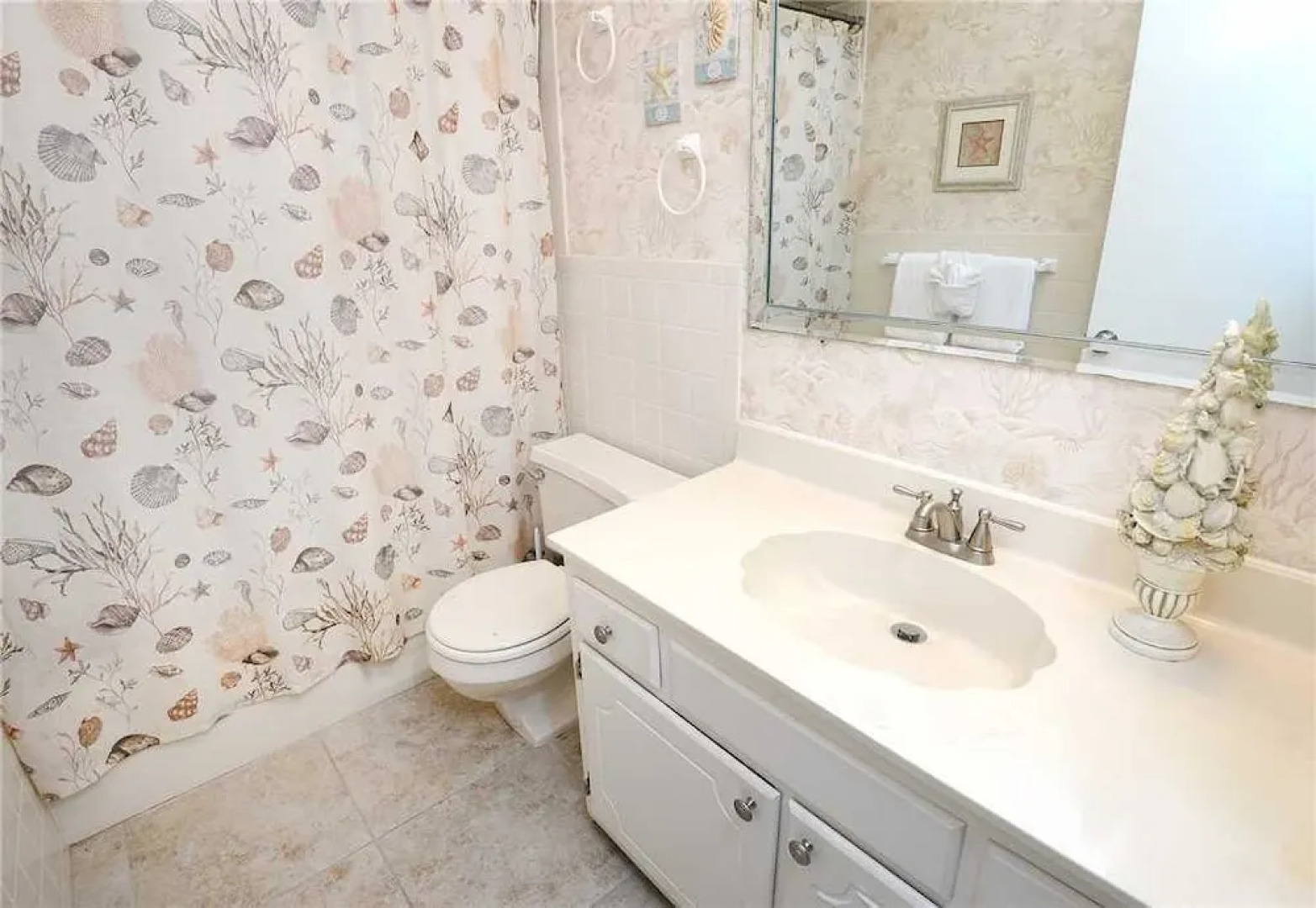 Regency 1003 - Three Bedroom Condo