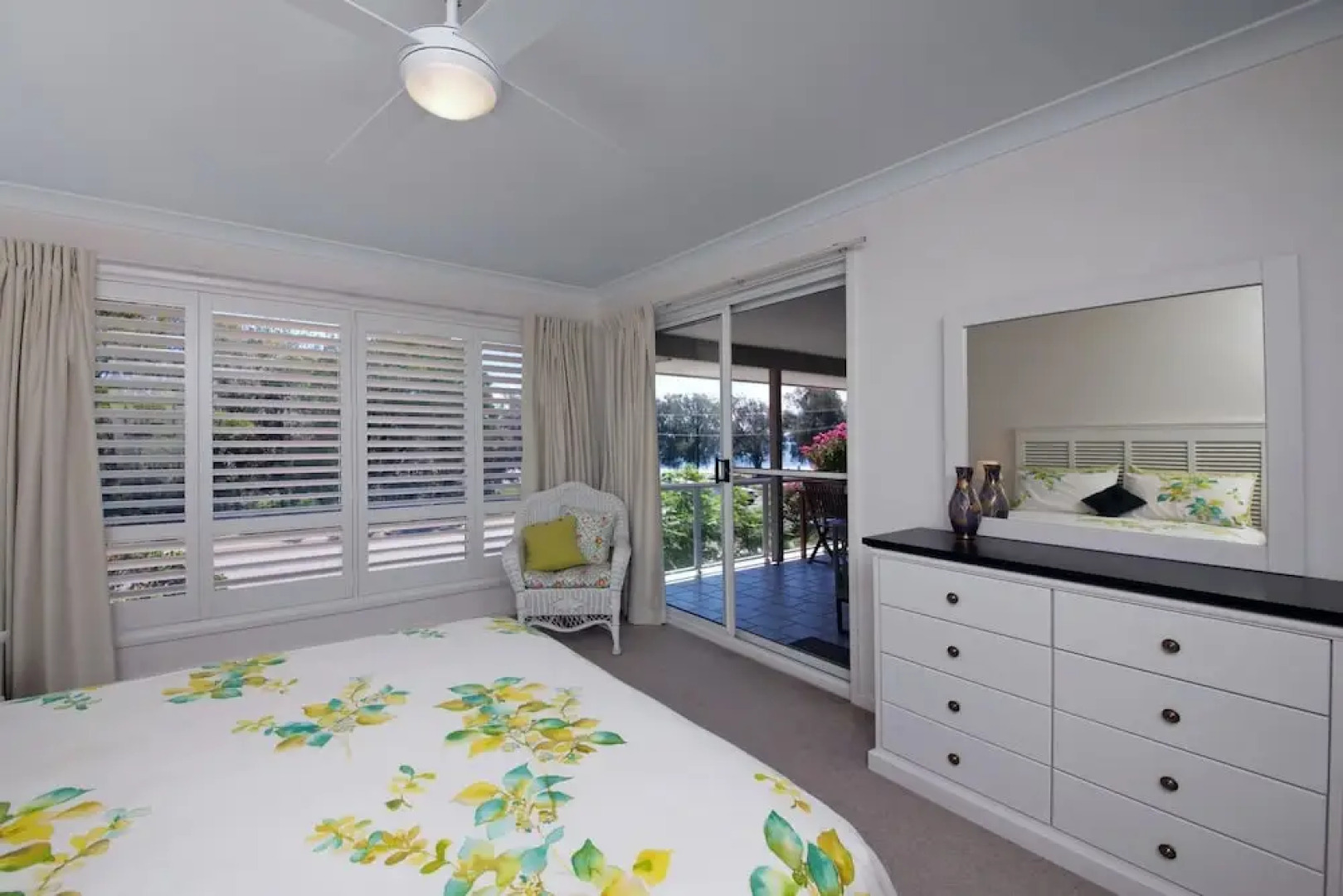 Sandy Point Road, 151