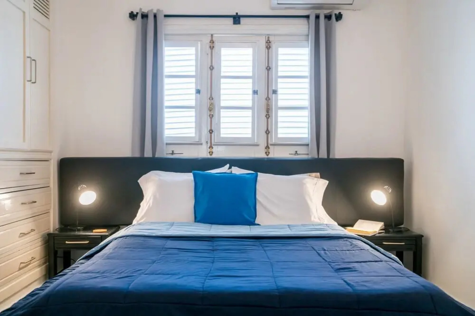 Ocean Breeze & Suites