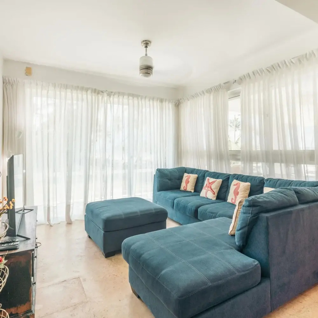 Apt w Beach Front Beach Access at Nueva Romana