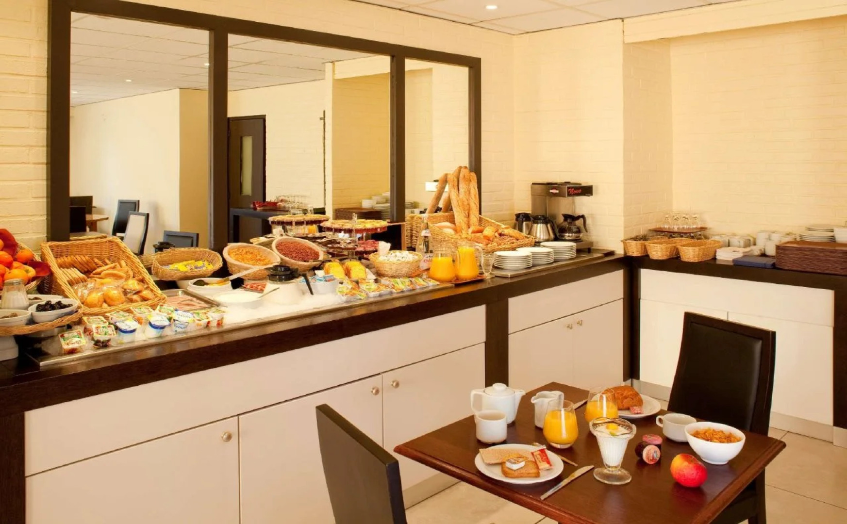 Hotel Inn resto Novo Carquefou