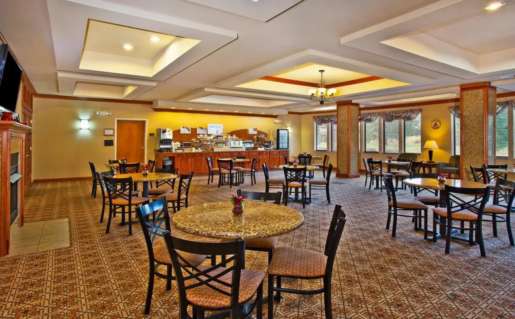 Holiday Inn Express Hotel & Suites Goshen by IHG