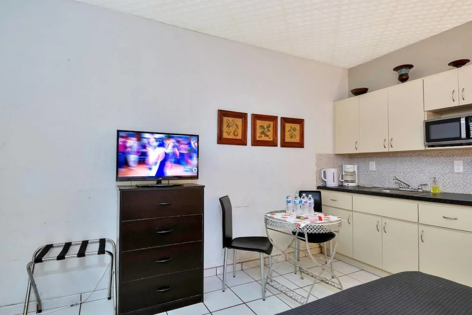 Lovely Apartment, Hallandale Beach!!!