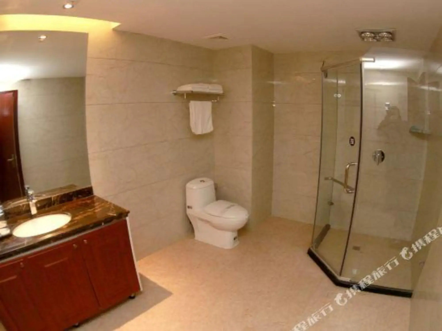 Tangyao Business Hotel