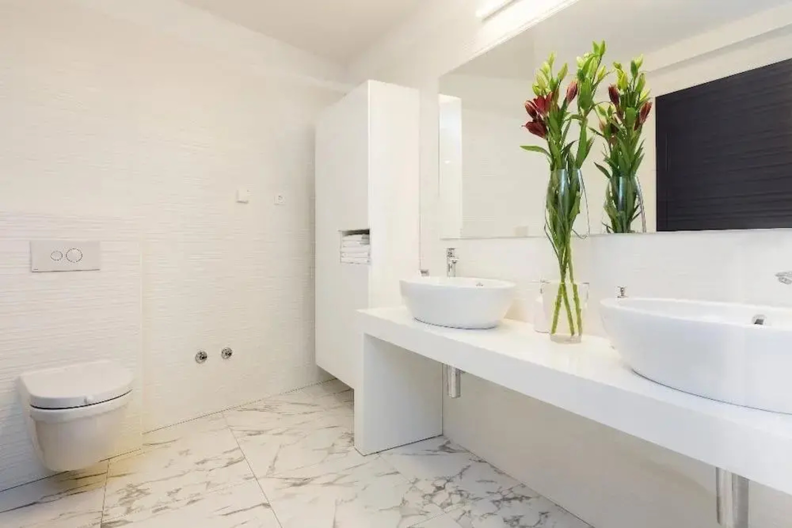 Villa Gloss