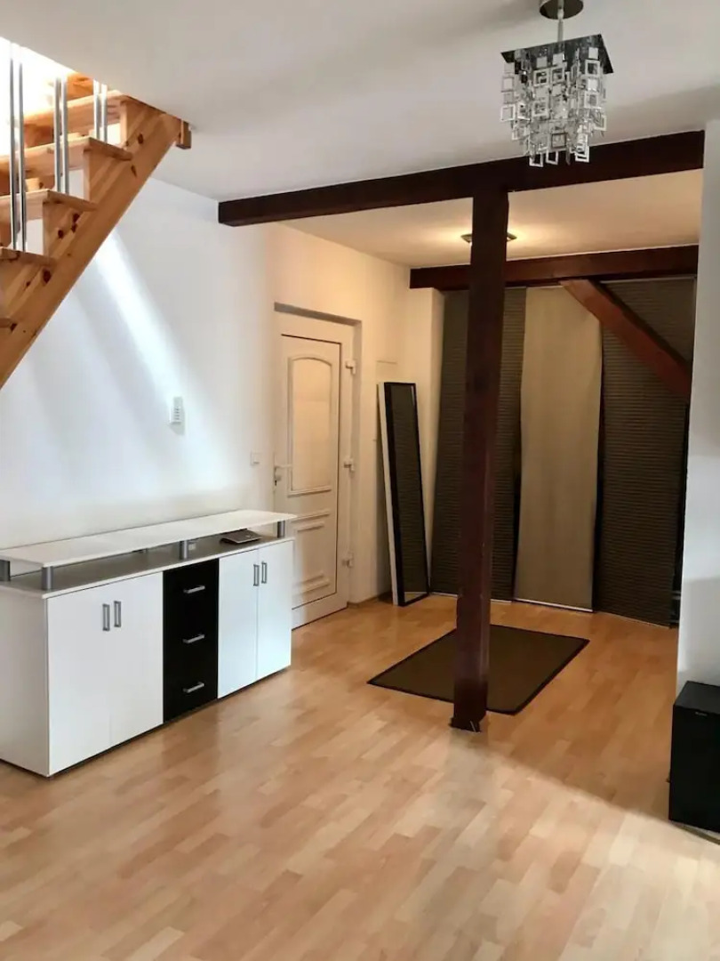 Charming 1-bed Loft Apartment in Schwandorf