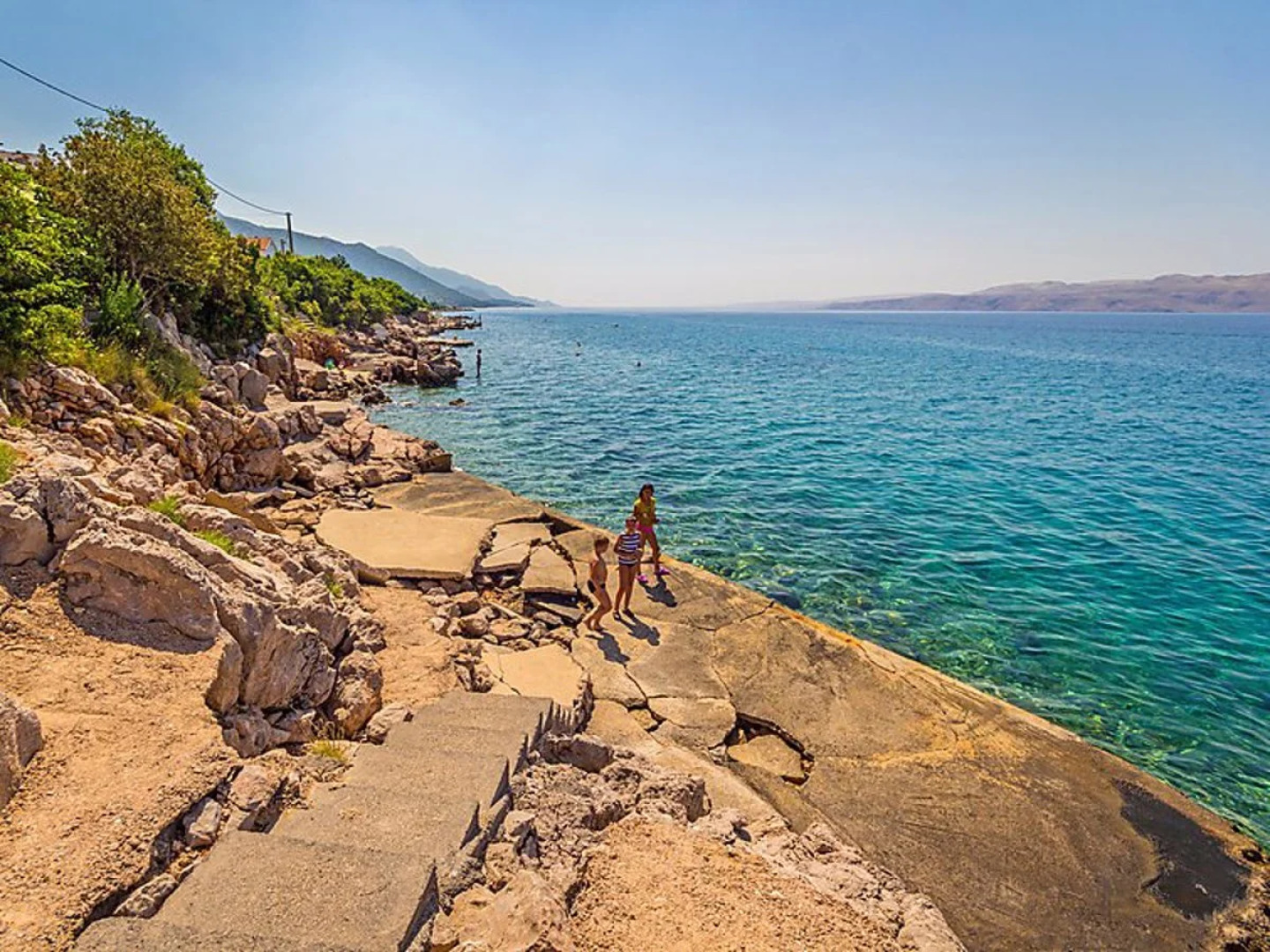 Apartment Delfin Karlobag 13234