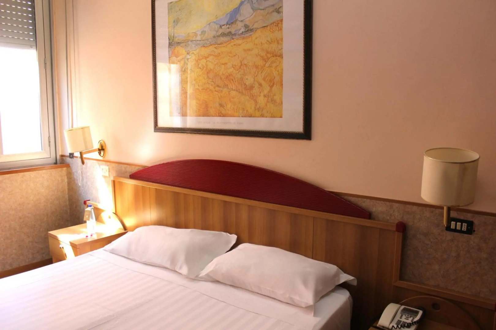 Phi Hotel Ambra