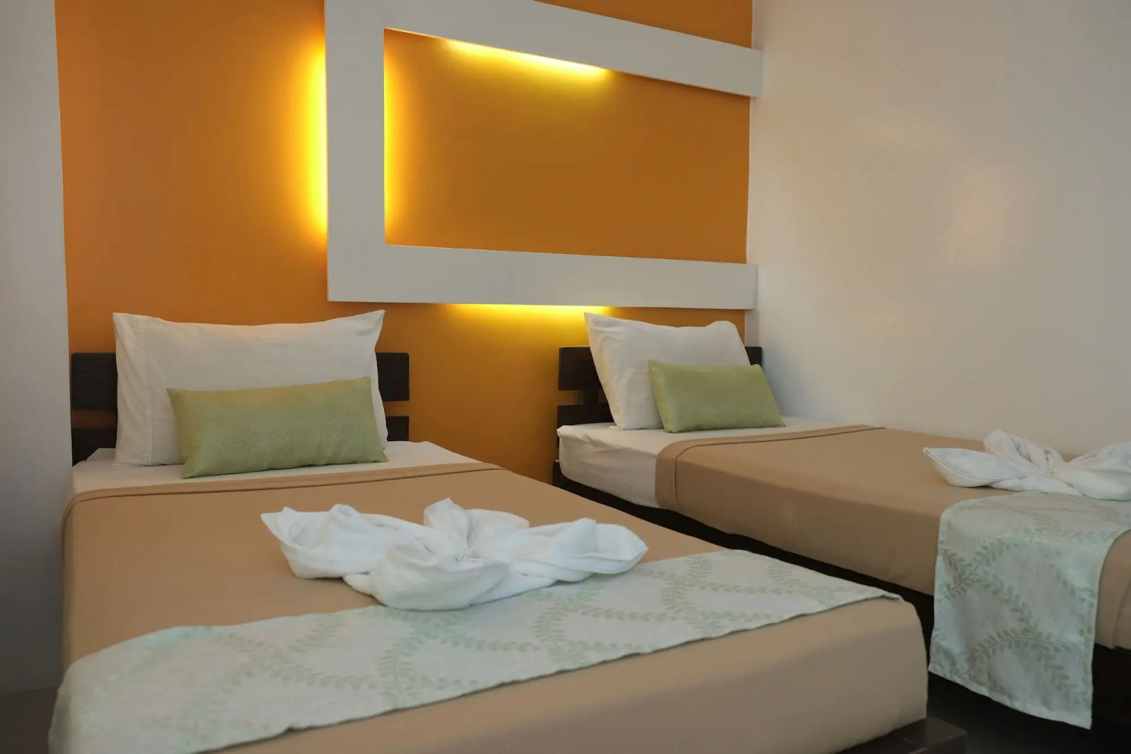 Baywatch Dive Resort