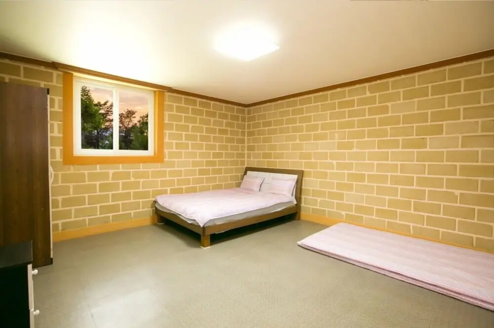 Steam Cauldron Resort