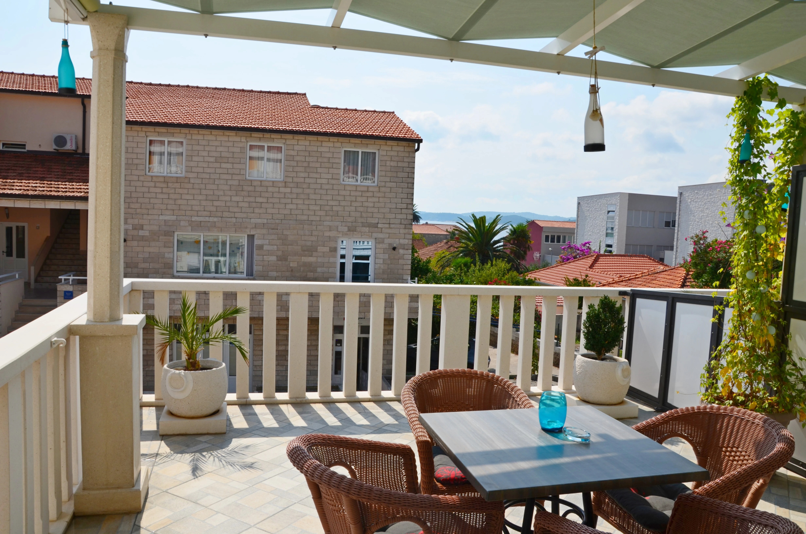 Apartments Damjanka