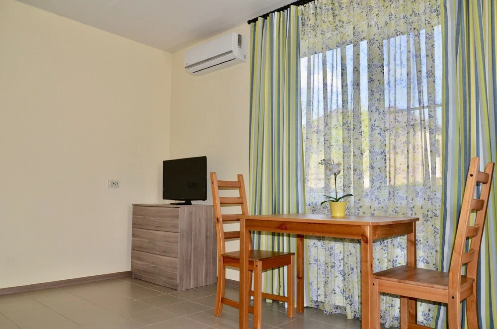 Верхнелебяжье Рыбный курорт