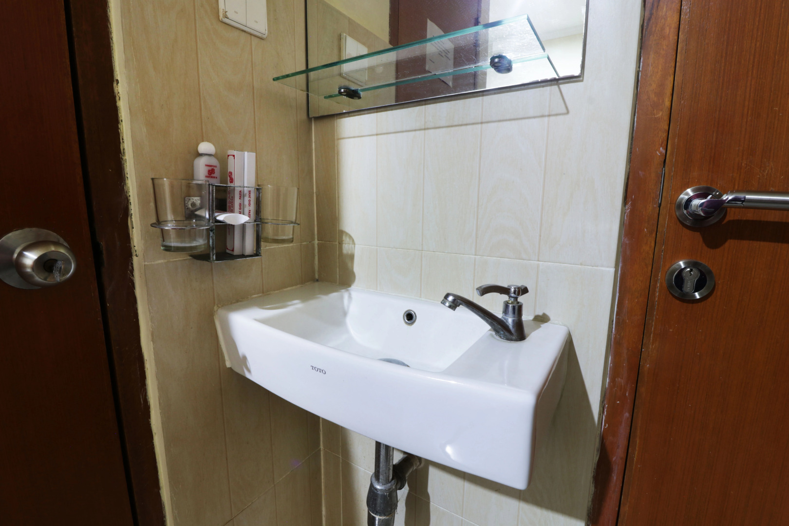 58 Guesthouse Tangerang by ZUZU