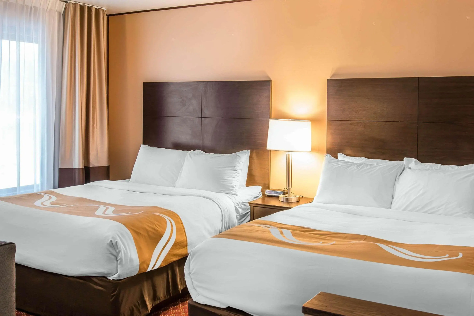 Quality Inn & Suites Houghton Downtown