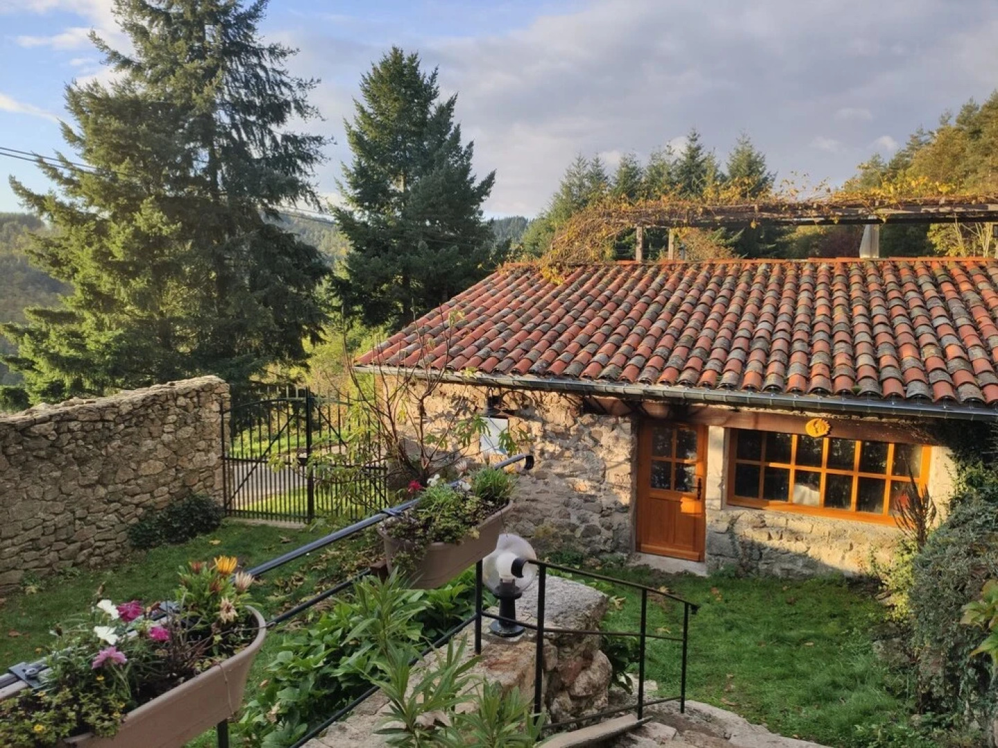 Beautifully Restored House on a Large Property With a Private Swimming Pool