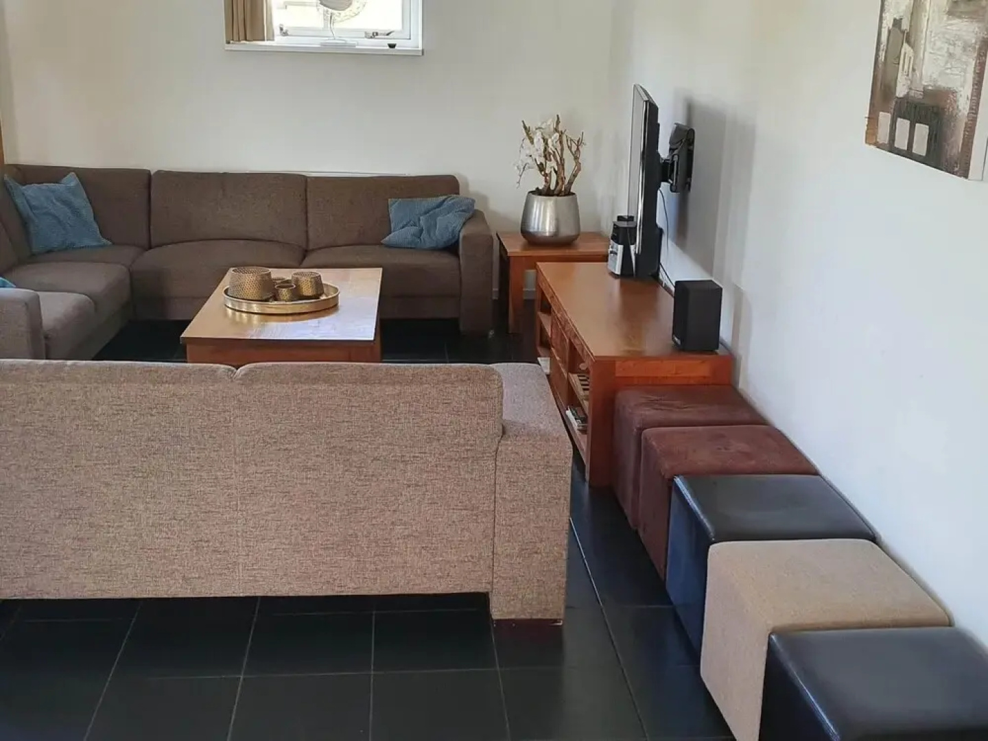Group Accommodation 50 m From the Oosterschelde