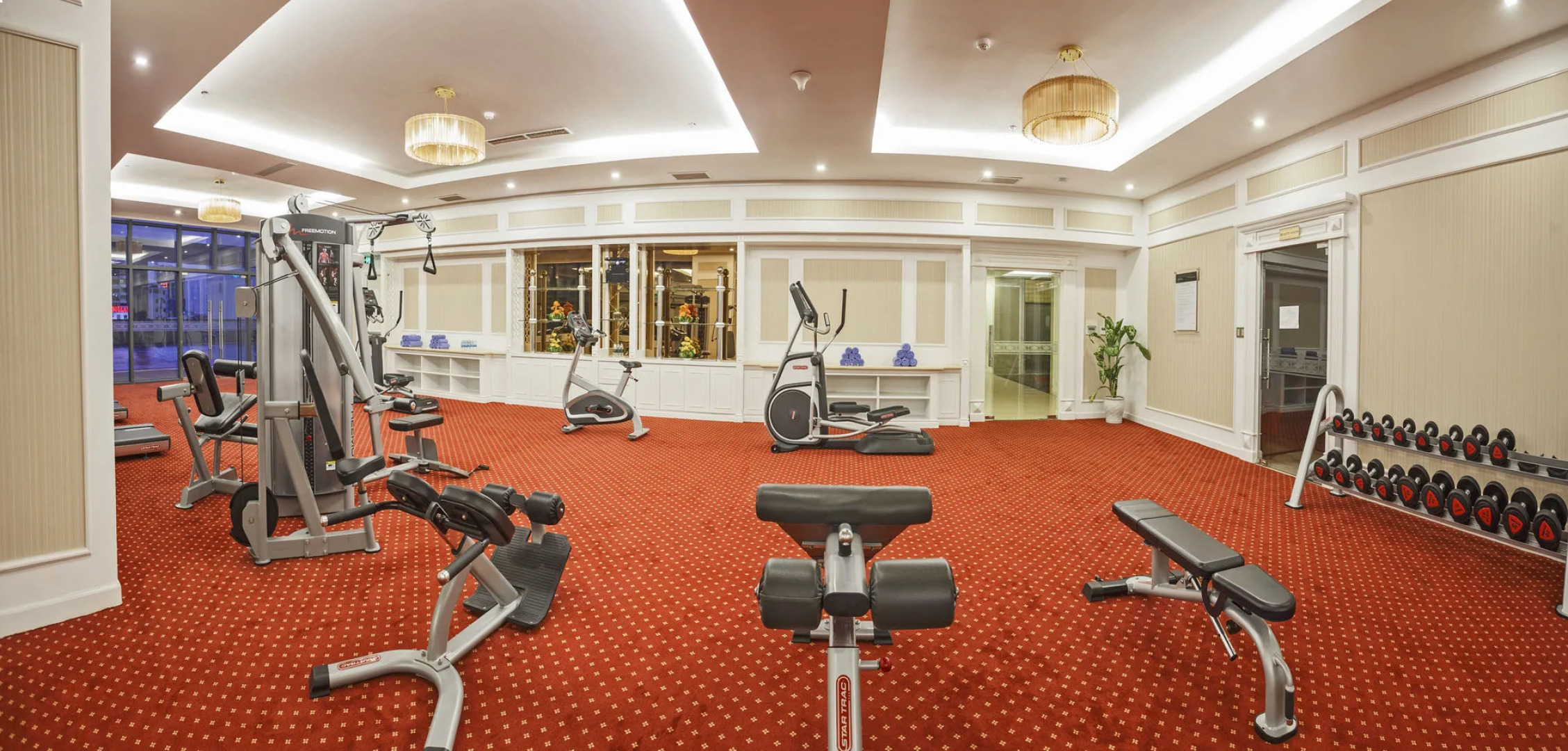 Muong Thanh Luxury Nha Trang Hotel