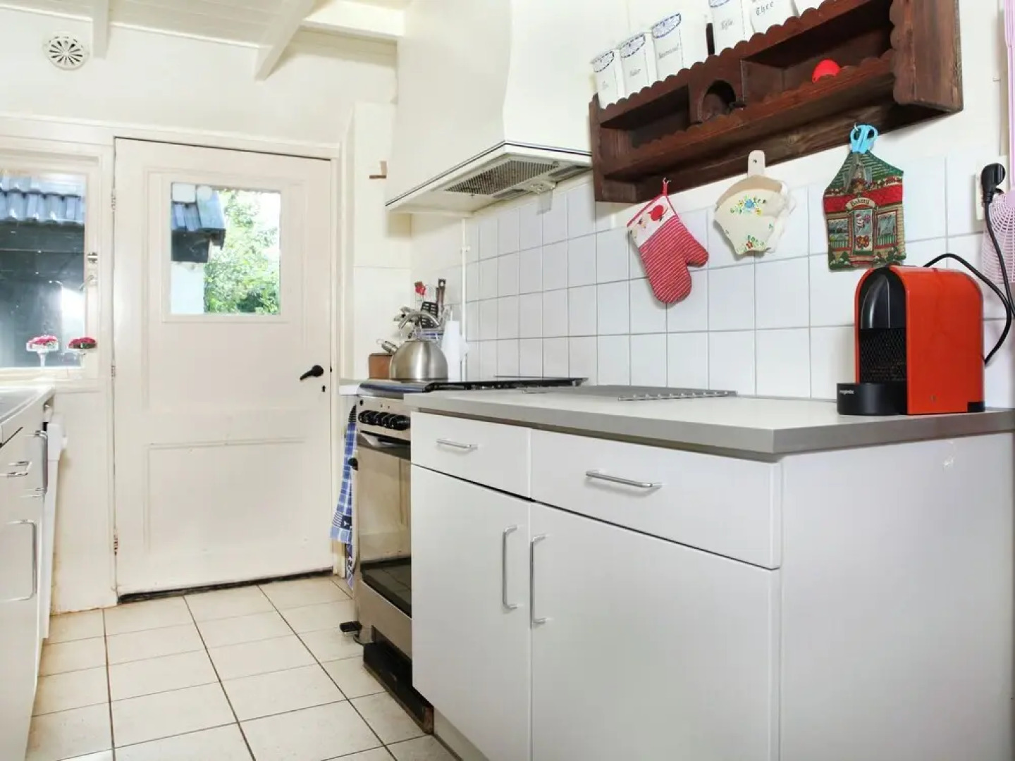 Situated in the Foreland Country Side This Detached Home