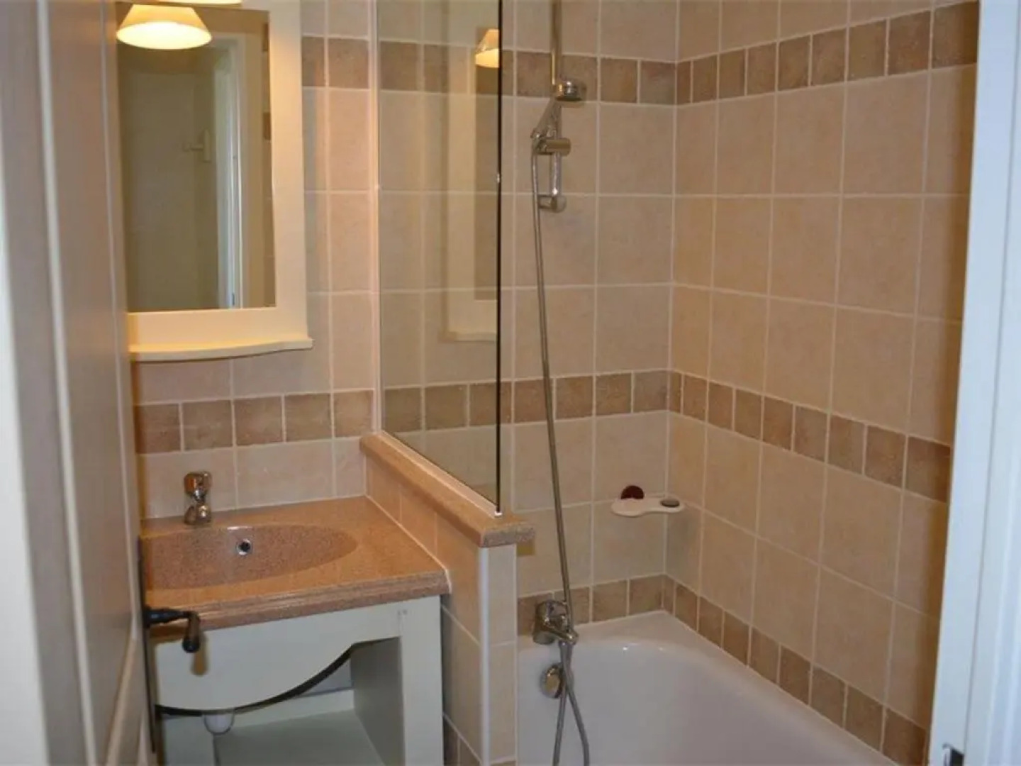 Maison Grospierres, 3 pièces, 6 personnes - FR-1-382-14