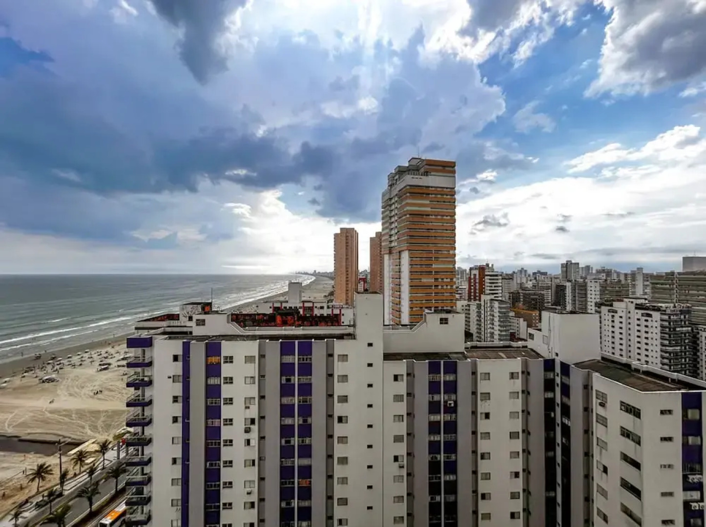 Timo Apto de Frente Para Praia do Boqueir o SP