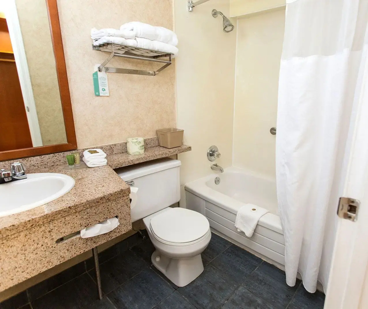 North Vancouver Hotel