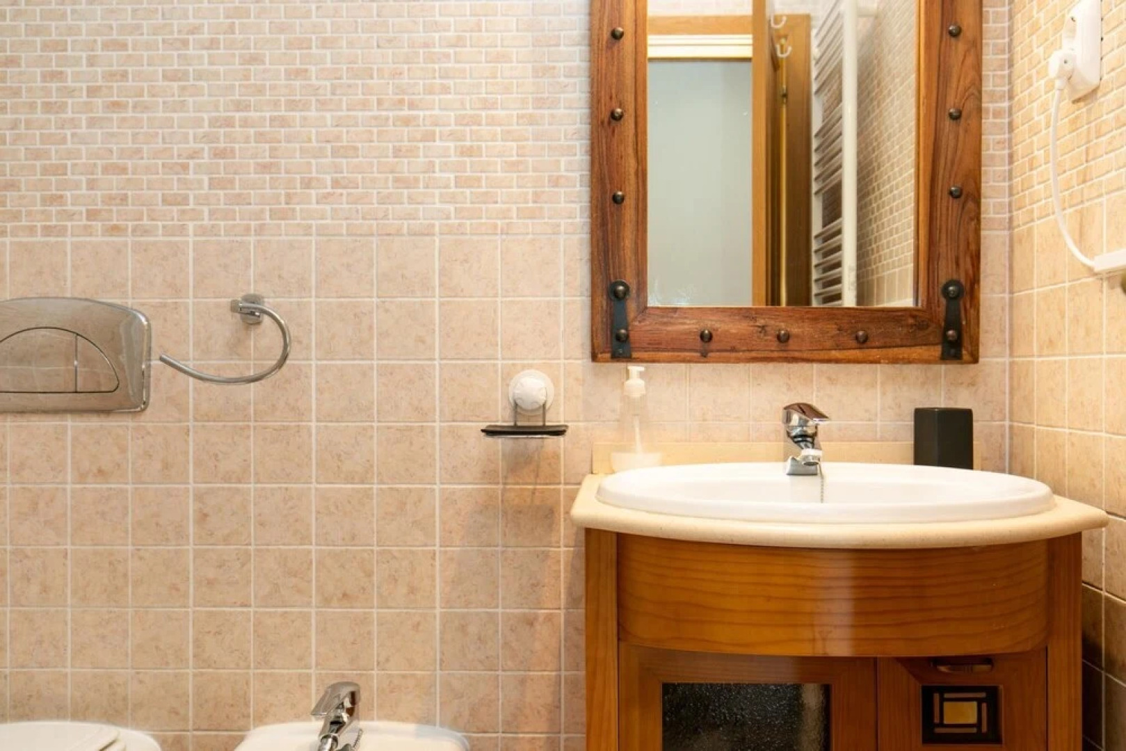 Two Bedroom Apartment in Fuseta by Ideal Homes