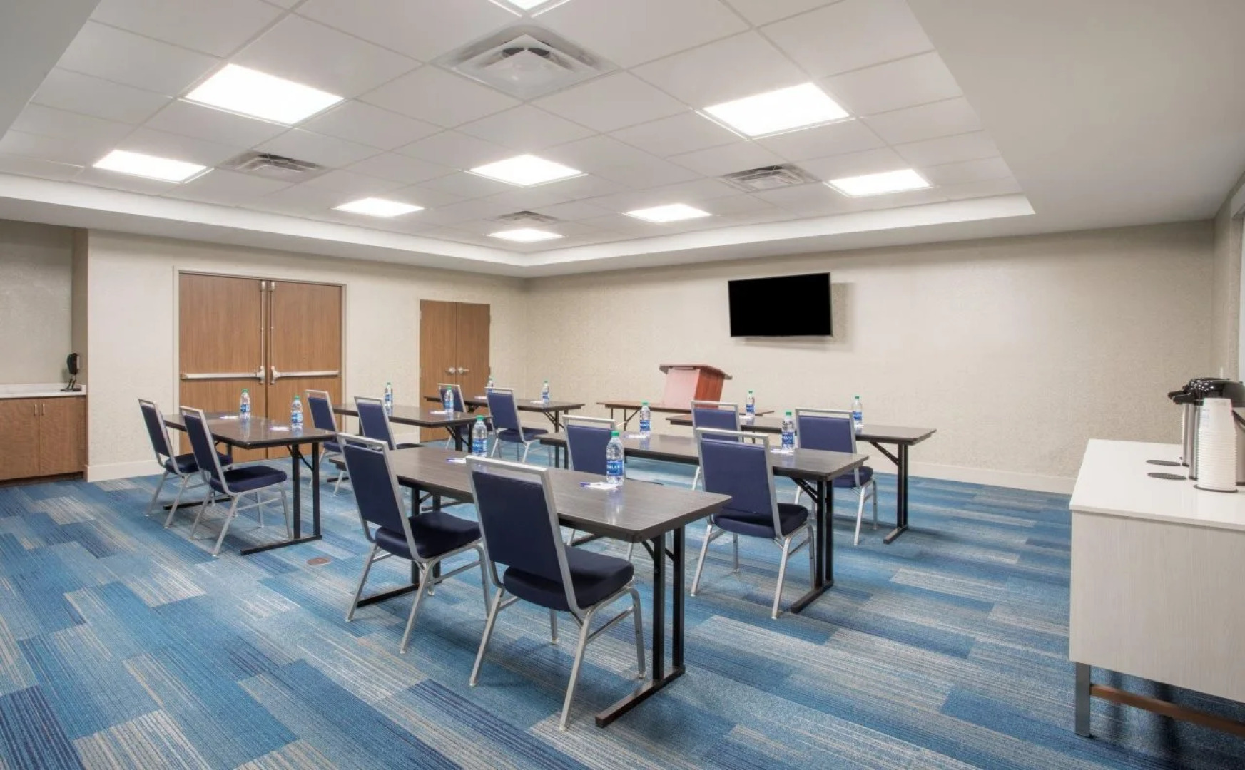 Holiday Inn Express & Suites Owings Mills-Baltimore Area by IHG